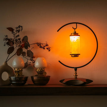 BLACK Design 目曜 Mokuyō 初代黑彎月燈座搭配暖光小燈