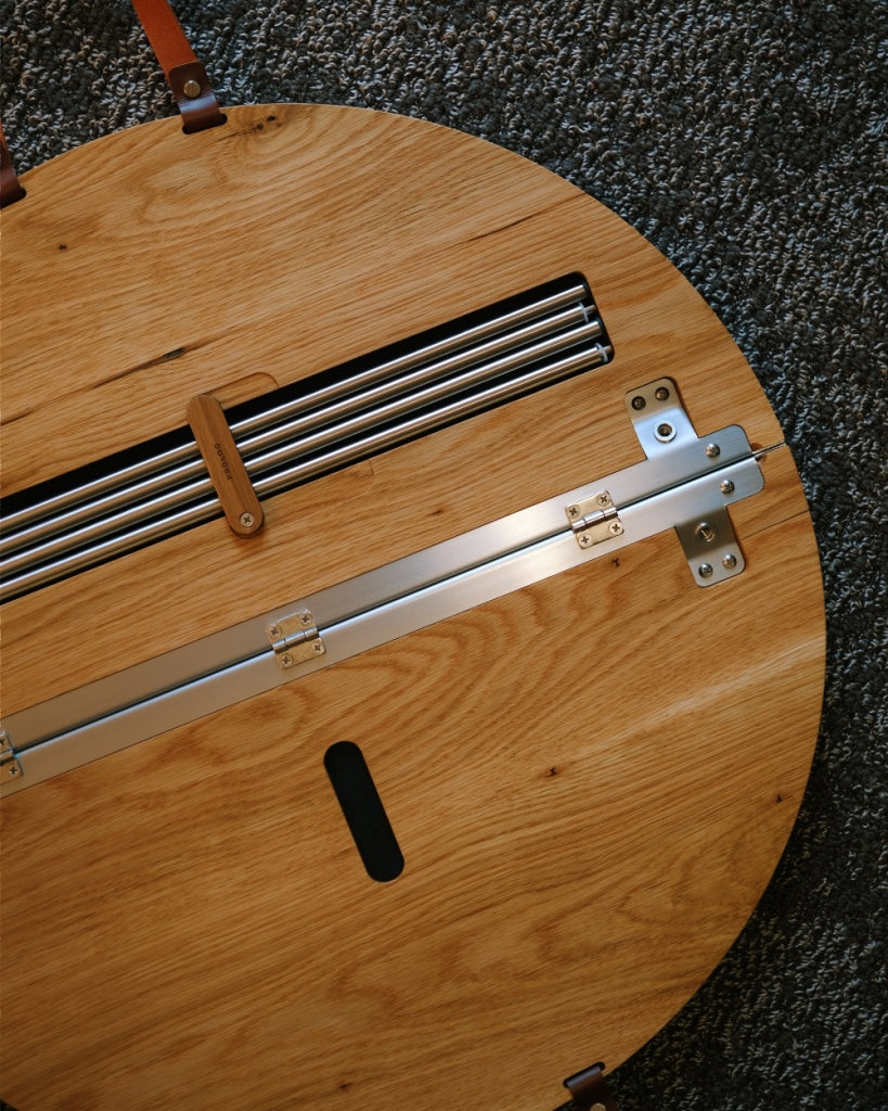 PROLOG TOTE TABLE｜實木手提桌 (ROUND 圓款)｜胡桃木/橡木 兩種款式