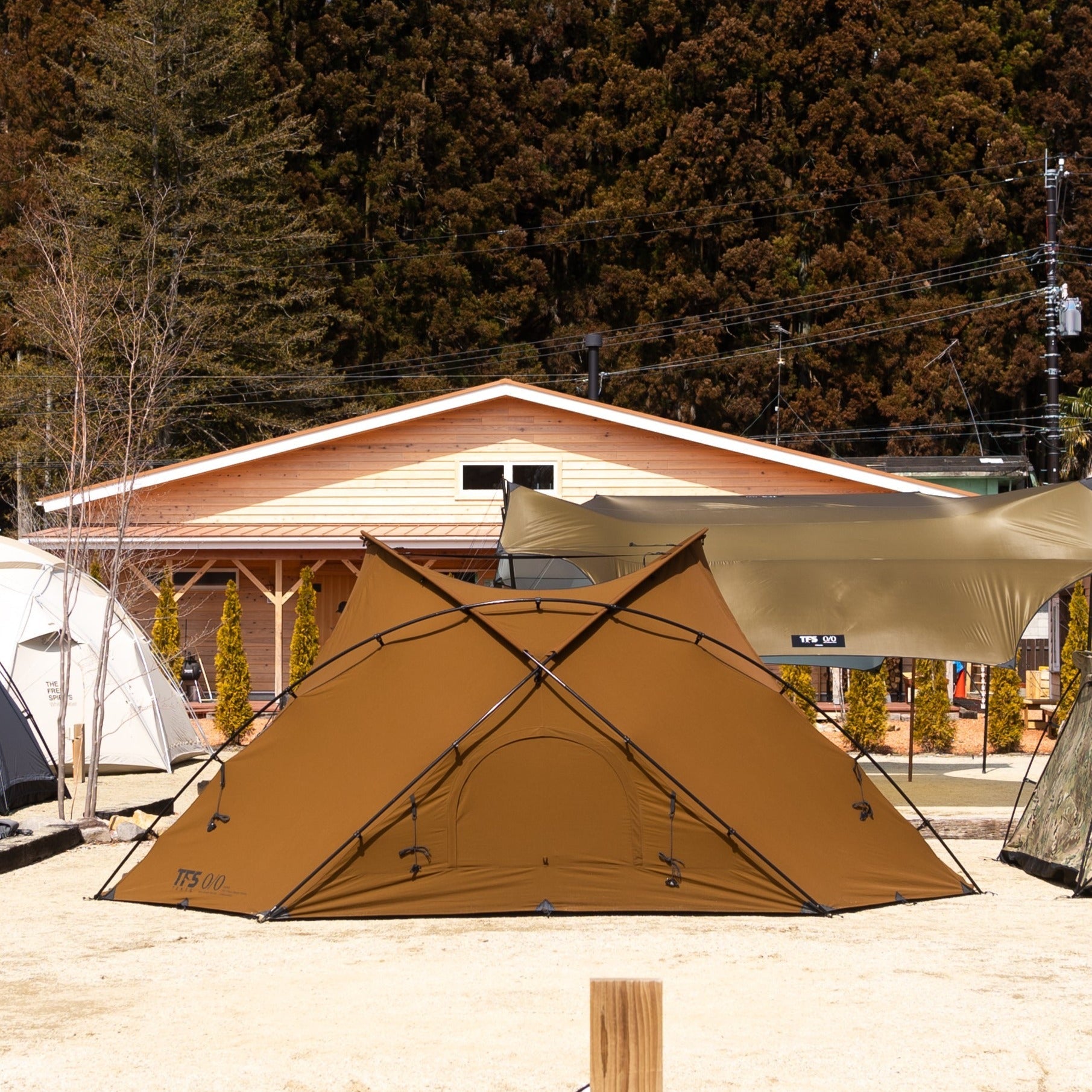0/0 nerudesignworks ✕ TFStents｜Patio Tent 望空帳篷(黑/沙棕2色)