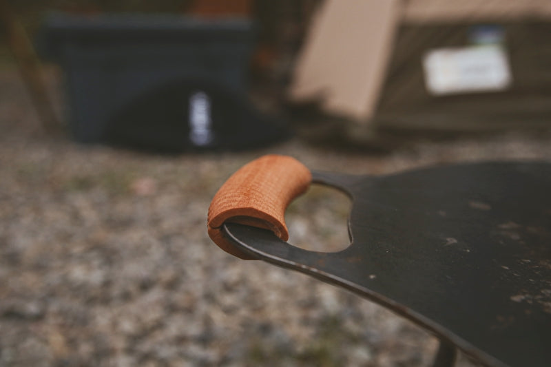 OLDDOG • HOTATE GRIP 磁吸實木握把 (Petromax FS系列鍛鐵燒烤盤專用)